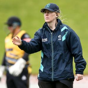 Cotton first woman to umpire global cricket final