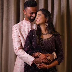 6 hours, 2 meals, shared mud cake: Unadkat is engaged