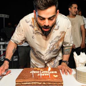 SEE: Virat's 'smashing' birthday celebration