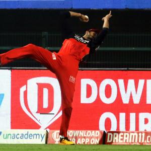 Did this dropped catch cost RCB the Eliminator?