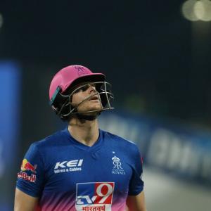 RR captain Smith fined for slow over-rate against MI