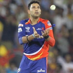 Yuvraj decides to come out of retirement