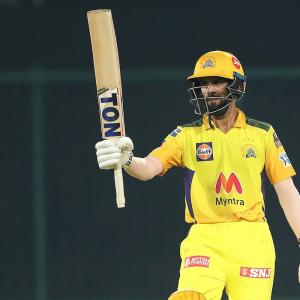 PICS: Super Kings rout SunRisers for 5th straight win