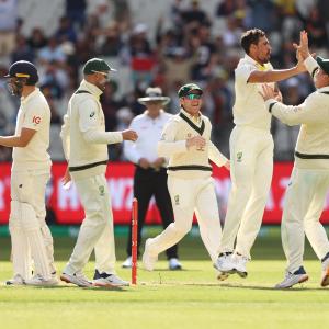 Australia put one hand on Ashes after England collapse