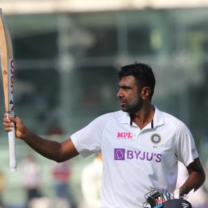 PICS: India vs England, 2nd Test, Day 3