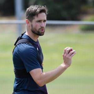 Woakes flies back to England without playing a match!