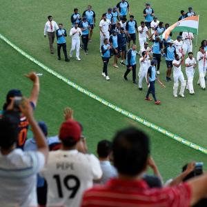Modi, Sachin lead praises for India after historic win
