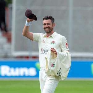 SEE: Anderson gets 1,000 first-class wickets