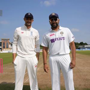 Avesh, Washington play for 'Select County' in warm-up