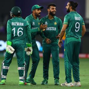 T20 World Cup: Pakistan primed to secure semis berth