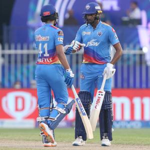 IPL PIX: Clinical Delhi dent Mumbai's play-off hopes