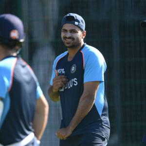 It will be toss-up between Bhuvi and Shardul: Parthiv