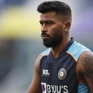 Hardik hoping to bowl closer to knock-outs
