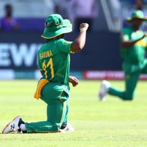 De Kock skips T20 WC game after SA asked to take knee