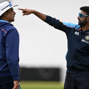 'Would be surprised if Ashwin doesn't play 4th Test'