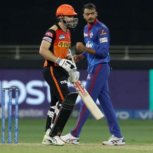 Turning Point: Early Wickets Cost SRH
