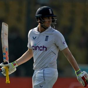 Brook's ton gives Eng narrow lead on day two
