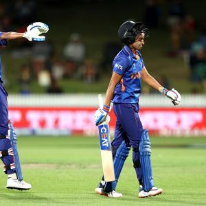 PIX: India vs New Zealand, Women's World Cup