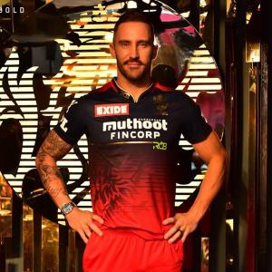 IPL: Faf du Plessis to lead RCB; unveil new jersey