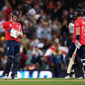 PICS: England beat Sri Lanka, enter SF; Australia out