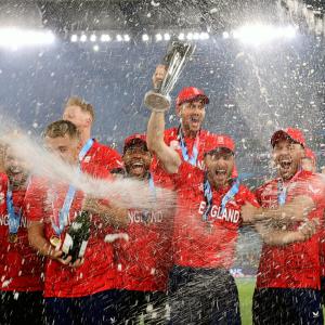 How England Celebrated 2nd T20 World Cup