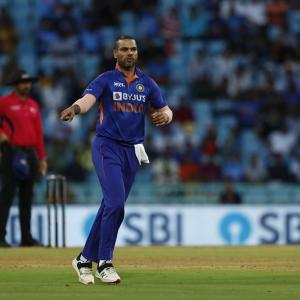 Dhawan now 'matured' to lead and take tough decisions