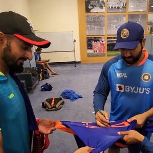 HK players overwhelmed by Indian dressing room