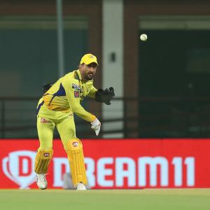 CSK coach Fleming hails 'absolute craftsman' Dhoni
