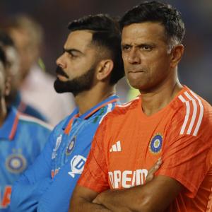 Post-World Cup defeat, Dravid keeps mum on future