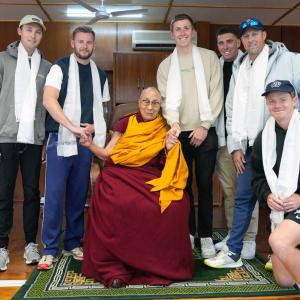 England players meet the Dalai Lama in Dharamsala