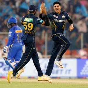 Two-bouncer rule in IPL 'help' for bowlers