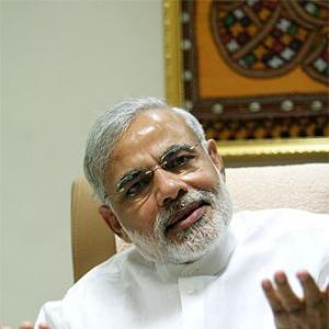 Modi a fake OBC, not a tea vendor, alleges Congress leader