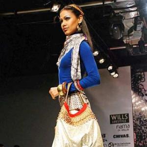Carrying branded bags is pointless: Aki Narula