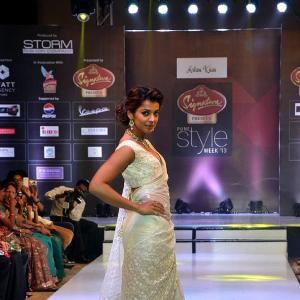 Mugdha Godse walks the ramp at Pune Style Week