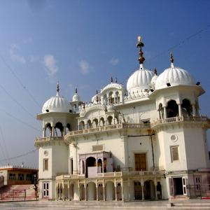 1406 km through Punjab: Stories of valour and sacrifice