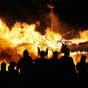 STUNNING PICS: How to set a Viking boat on fire!