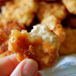 This really easy way to make chicken nuggets