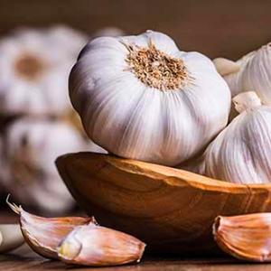 How garlic, tomatoes can help you fight cancer