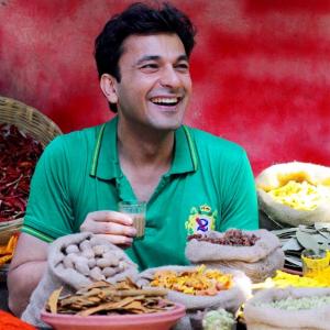 Why chef Vikas Khanna thanks the bullies
