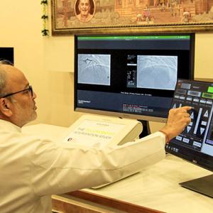 How a Gujarat doc performed the world's first robotic surgery