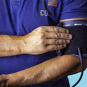 Why diabetics should check their blood pressure