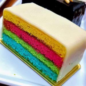 Holi recipe: How to make a colourful Battenberg cake