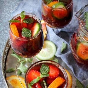 Recipes: Sangria, Cookies and Pudding