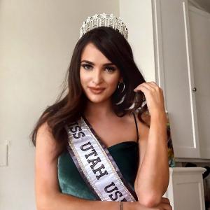 5 lessons from USA's first bisexual beauty queen