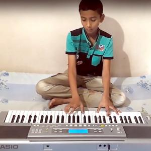 SEE: 14 YO shares piano lessons online