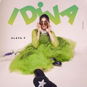 Alaya will drive you wild in this green look