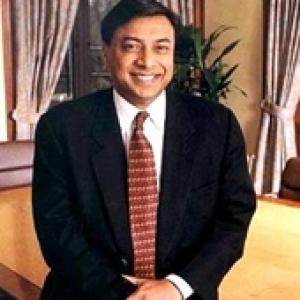 Mittal pulls out of Kazakh oil field