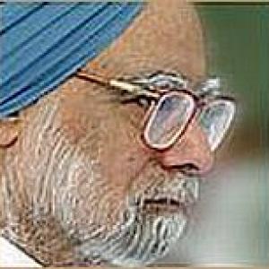 No economic crisis in India, says PM Singh