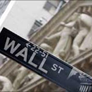 Obama inches closer to historic Wall Street Bill