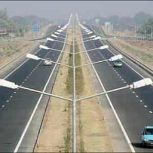 Rs 10,000 crore from road toll in 4 years: Nath